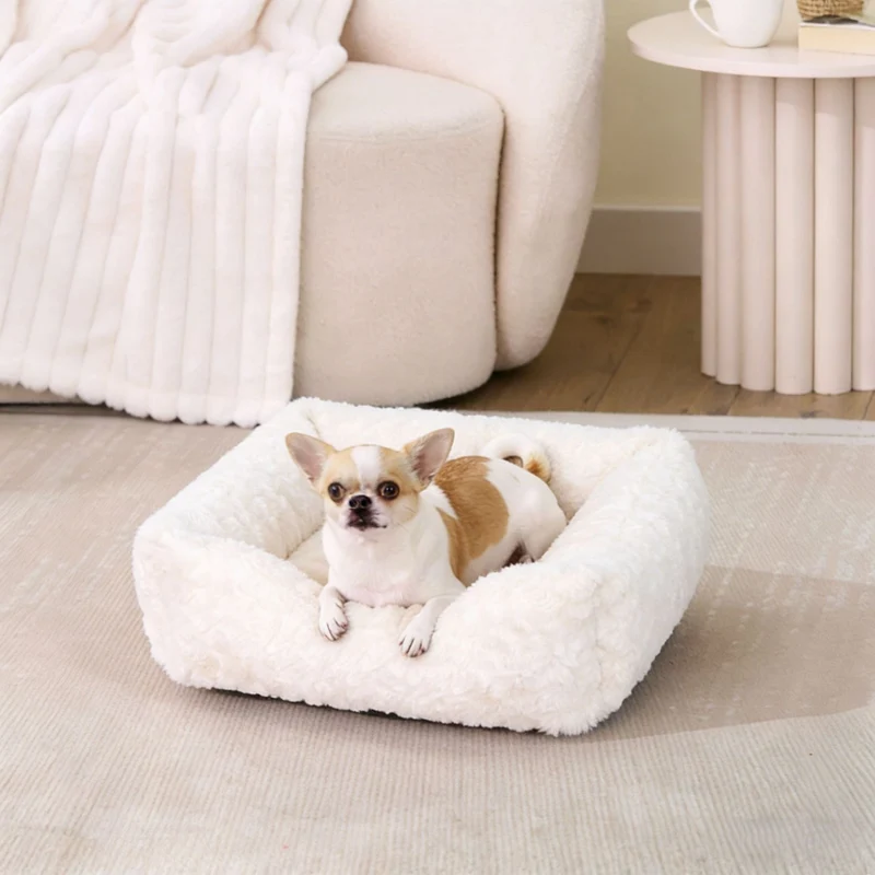 Rechteckiges Plüsch-Hundebett