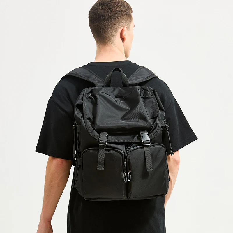 Vielseitiger Rucksack mit vielen Taschen Skanto