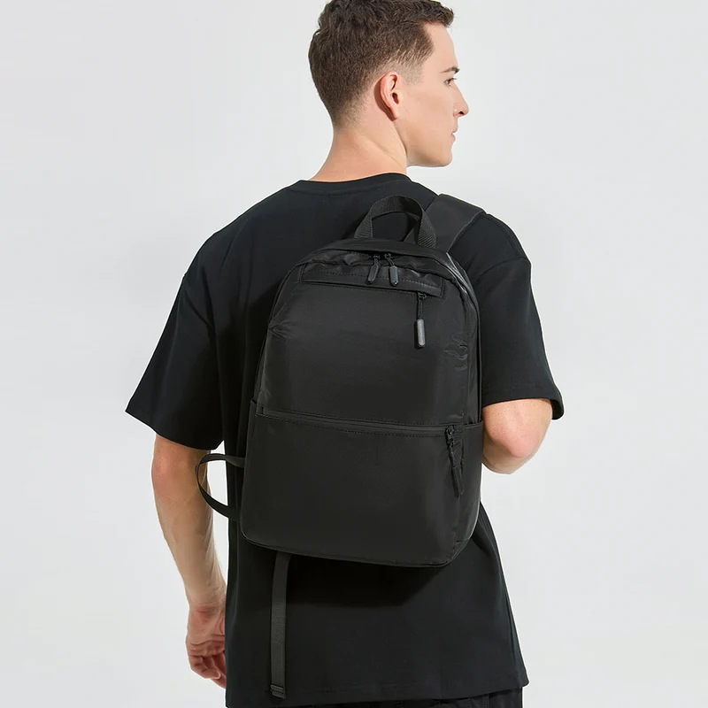 Skanto Leichter Minimalistischer Laptop-Rucksack Skanto