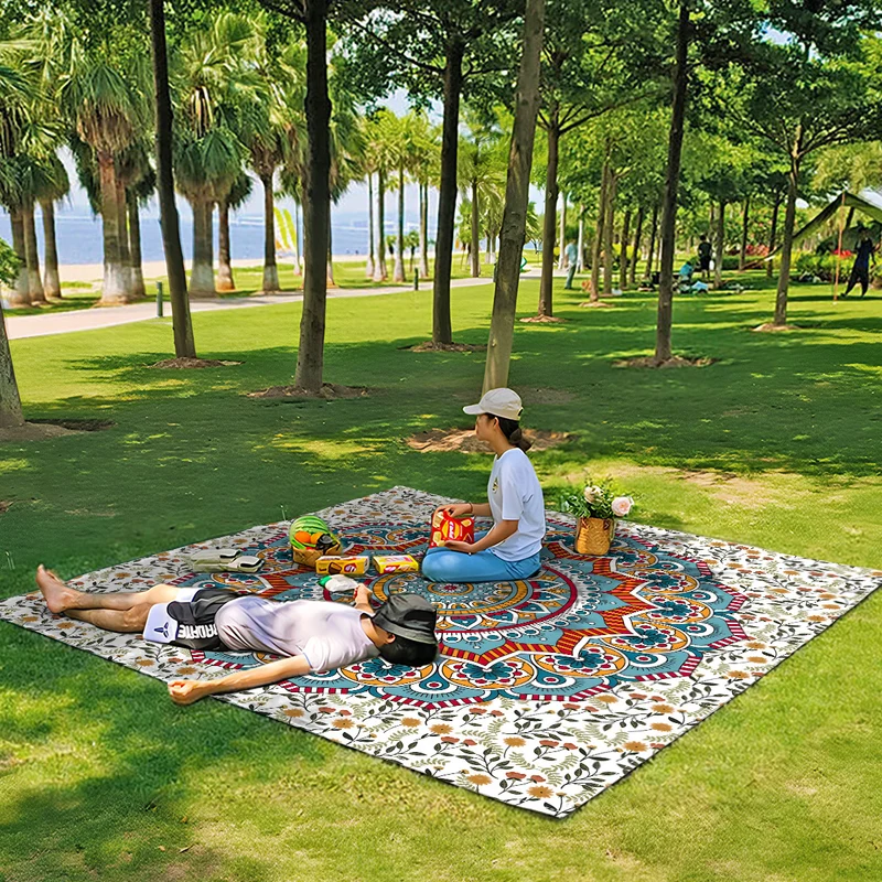 Strandmatte mit Mandala-Design Skanto