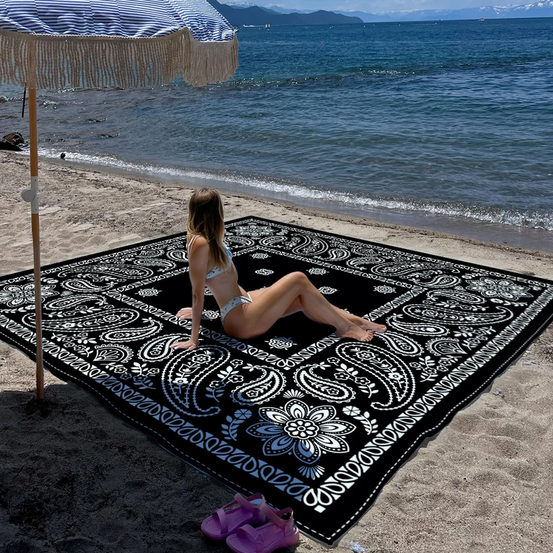 Strandmatte mit Mandala-Design Skanto