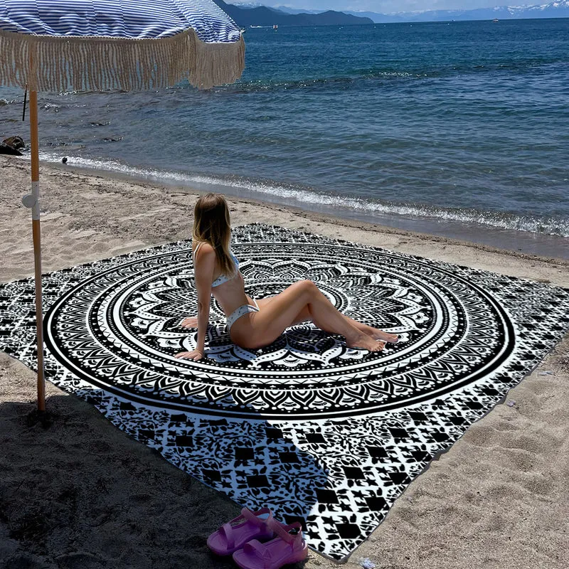 Strandmatte mit Mandala-Design Skanto