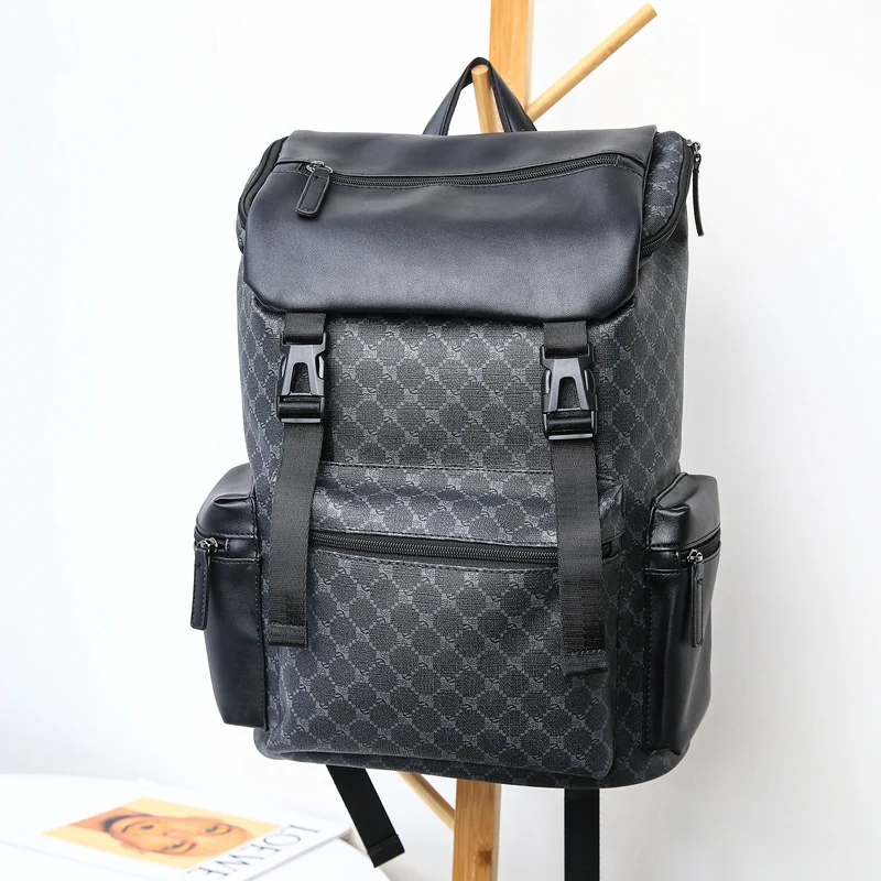 Moderner Rucksack mit erweiterbaren Taschen Skanto