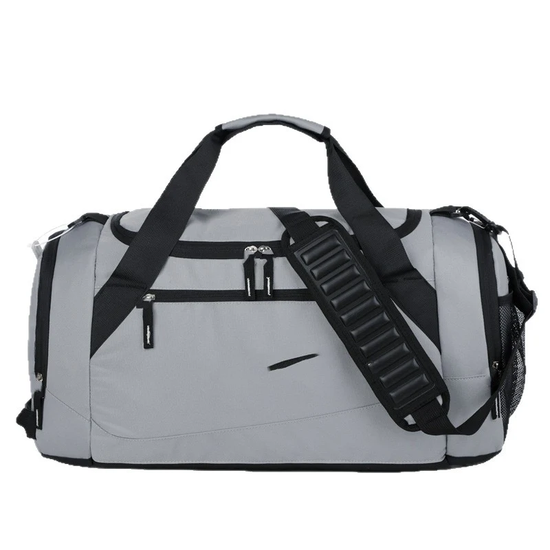 Robuste Sport-Reisetasche mit innovativer Aufbewahrungslösung Skanto