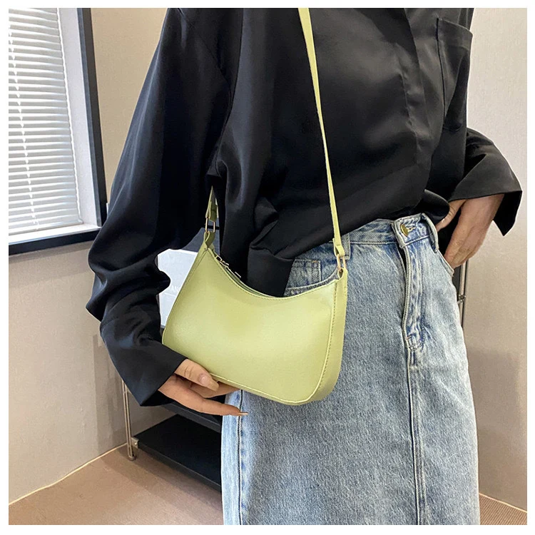 Elegante Handtasche im Wellendesign Skanto