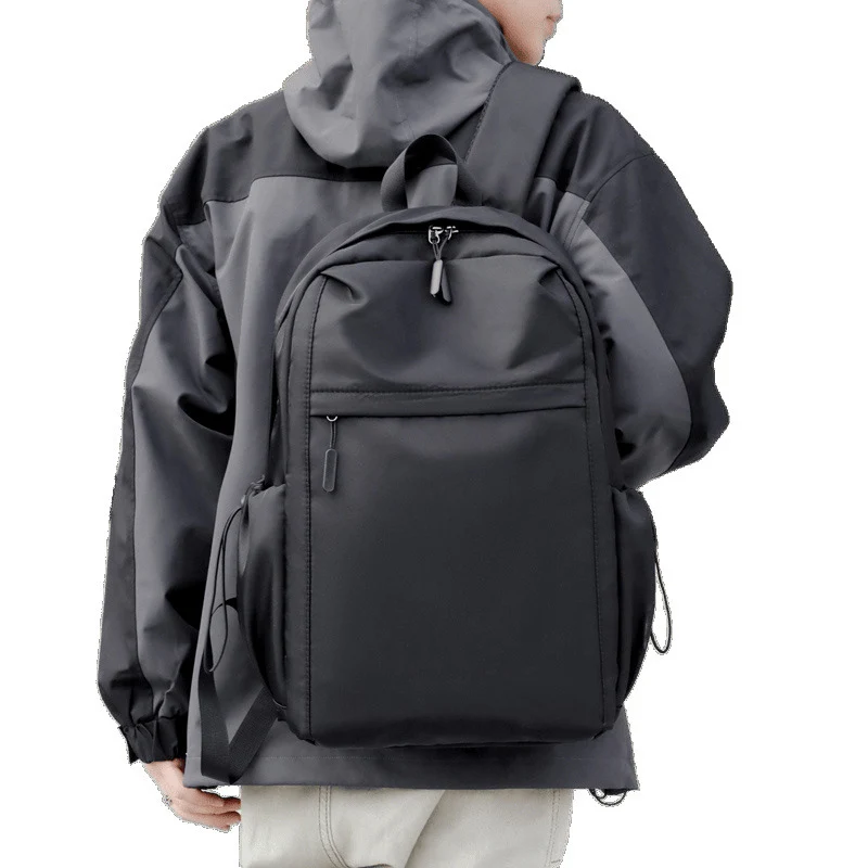 Rucksack mit ergonomischem Tragesystem und innovativem Staufach Skanto