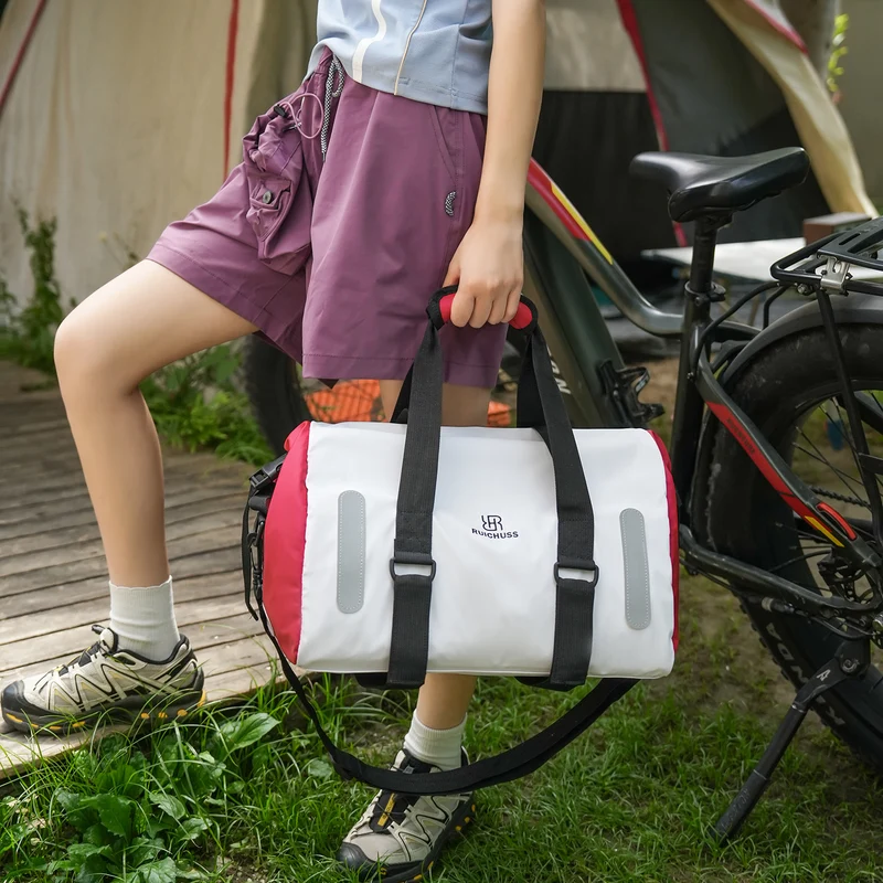 Sportliche Fitness-Reisetasche mit reflektierenden Akzenten Skanto