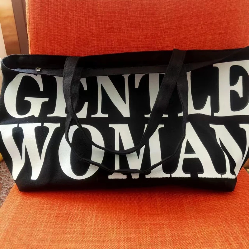 Moderne Baumwolltasche mit auffälligem Text Skanto