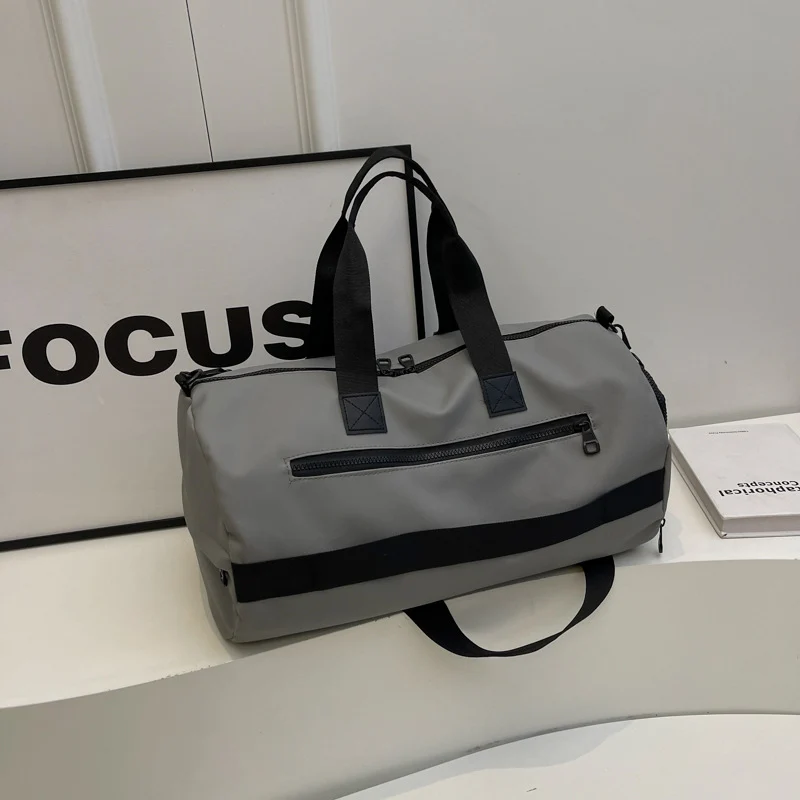 Robuste Reisetasche mit Multifunktionsgurt Skanto