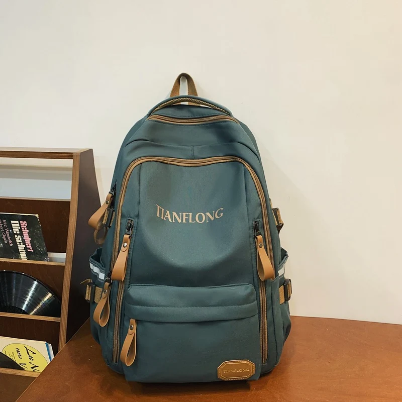 Urbaner Mehrfächer-Schulrucksack
