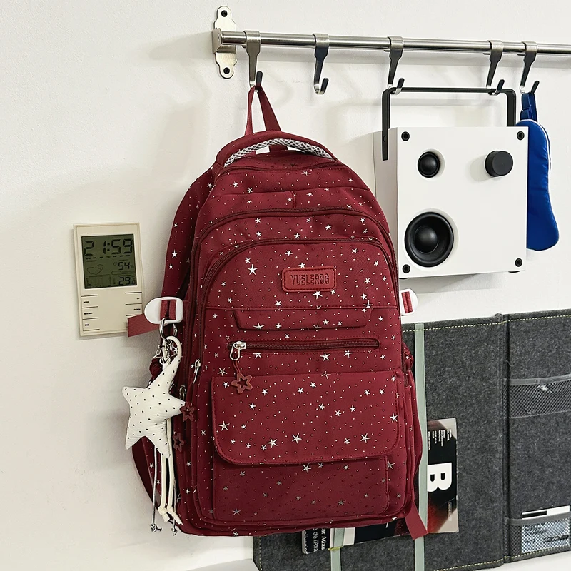 Mehrfächer-Schulrucksack mit Sternenapplikationen
