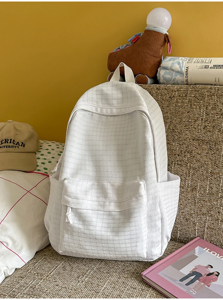 Leichter Schulrucksack mit Gittermuster