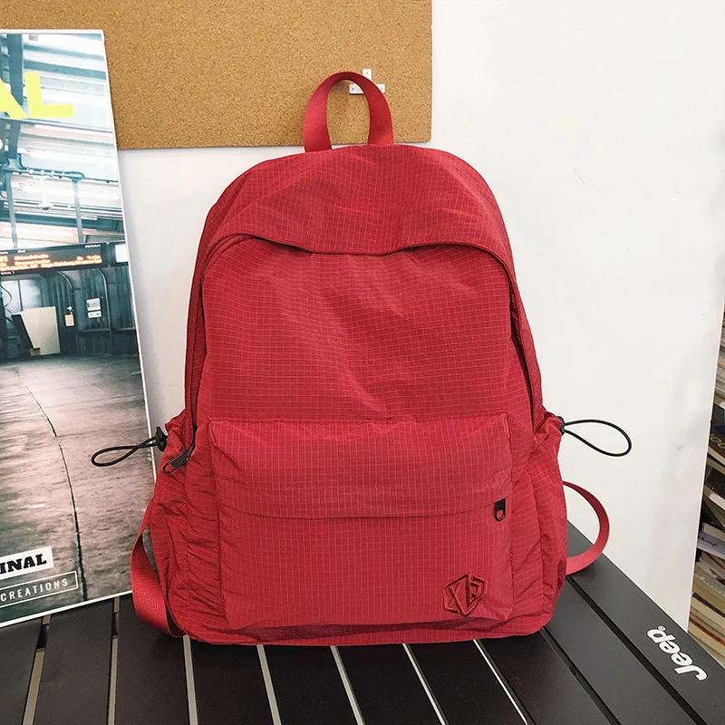 Leichter erweiterbarer Schulrucksack