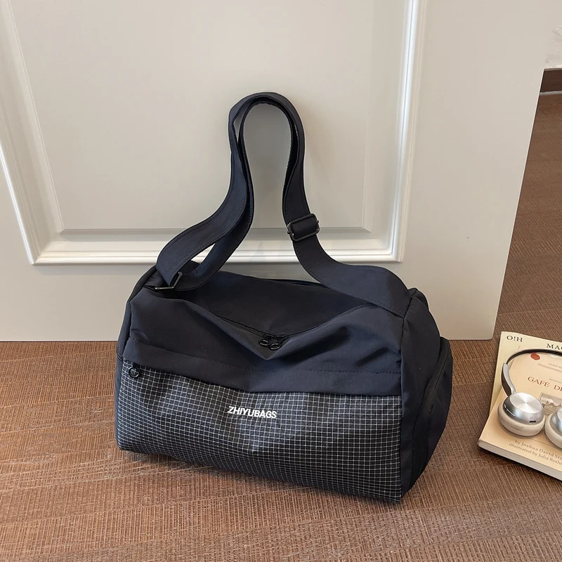 Sportliche Einkaufstasche mit mehreren Taschen Skanto