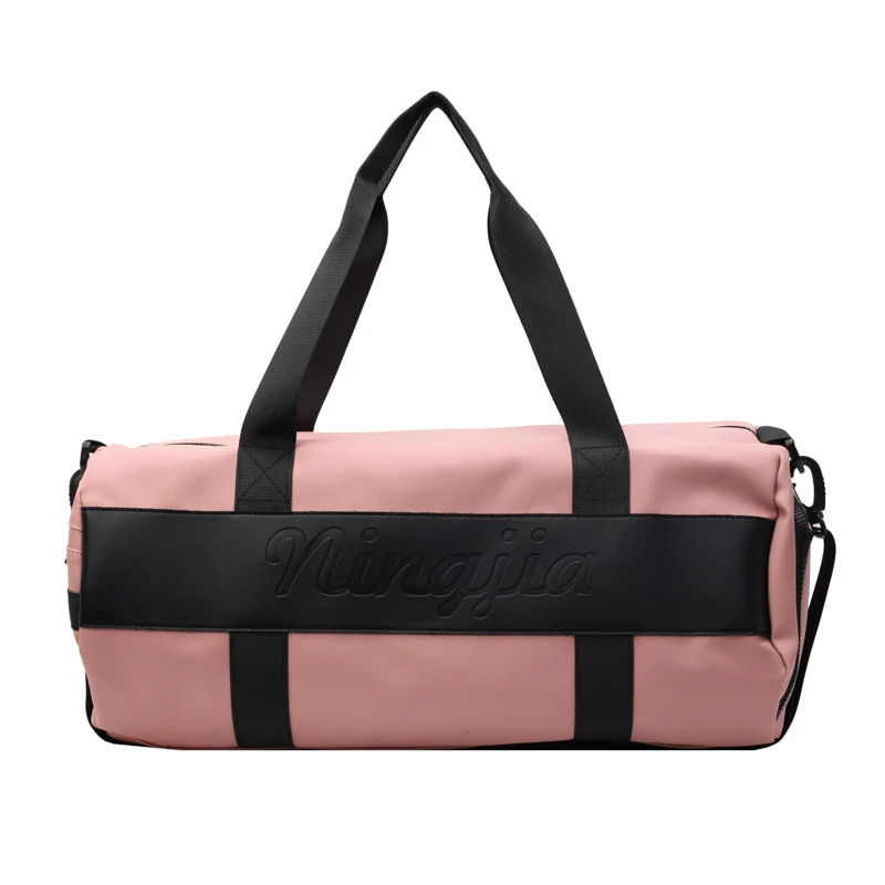 Sportliche Reisetasche aus robustem und wasserabweisendem Material Skanto