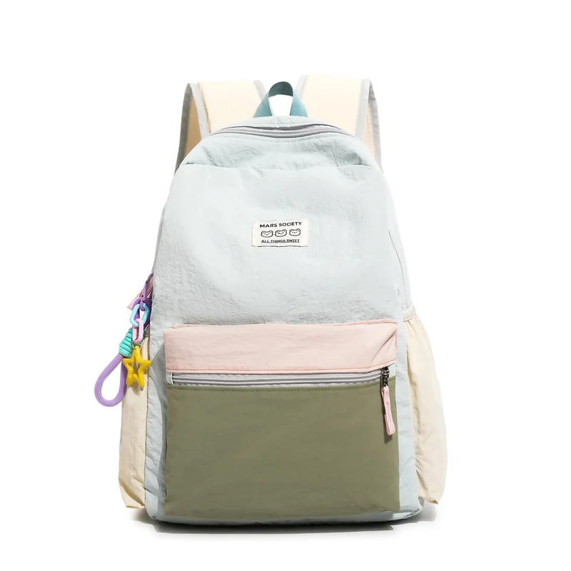 Lässiger Schulrucksack mit mehreren Fächern