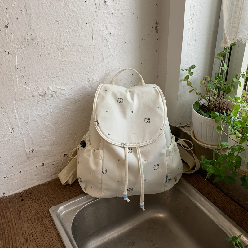 Leichter Schulrucksack mit Kordelzugverschluss
