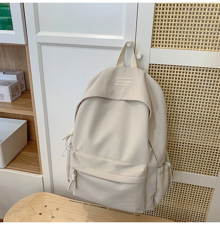 Leichter Schulrucksack für den täglichen Gebrauch
