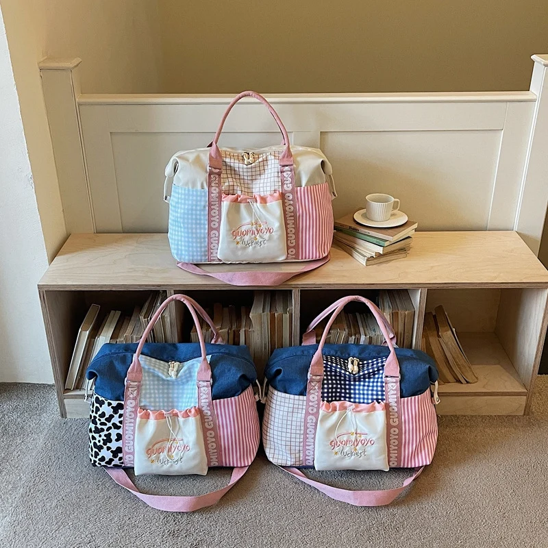 Moderne Freizeit- und Reisetasche Skanto