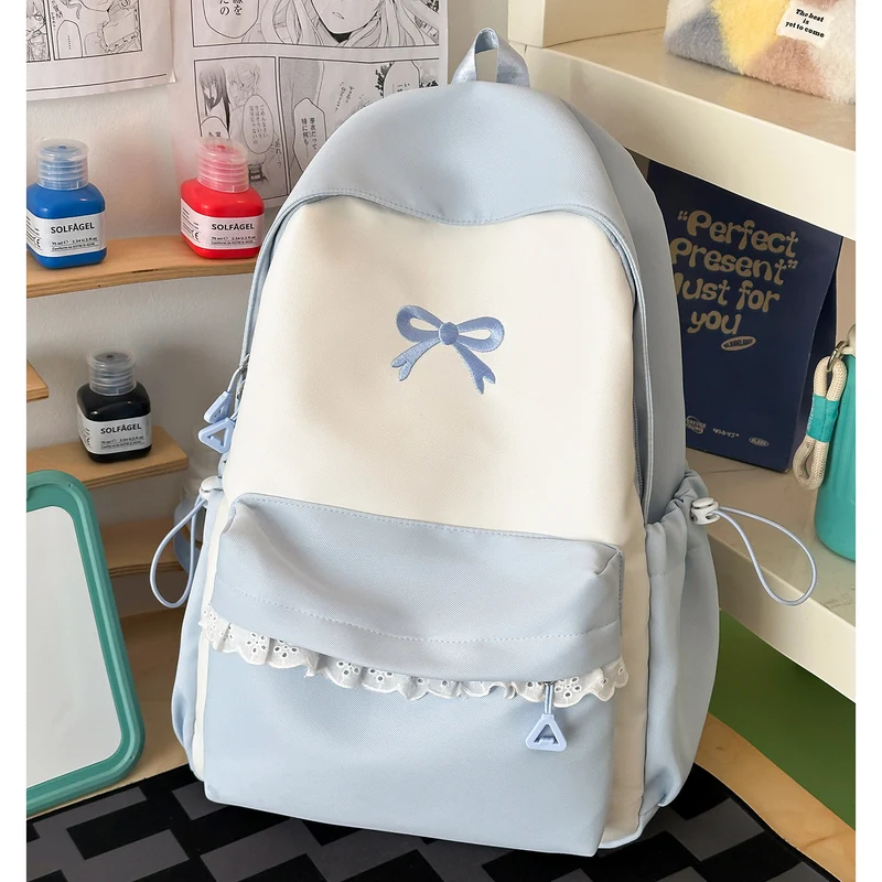 Niedlicher Schulrucksack mit Rüschen und Schleifendetail