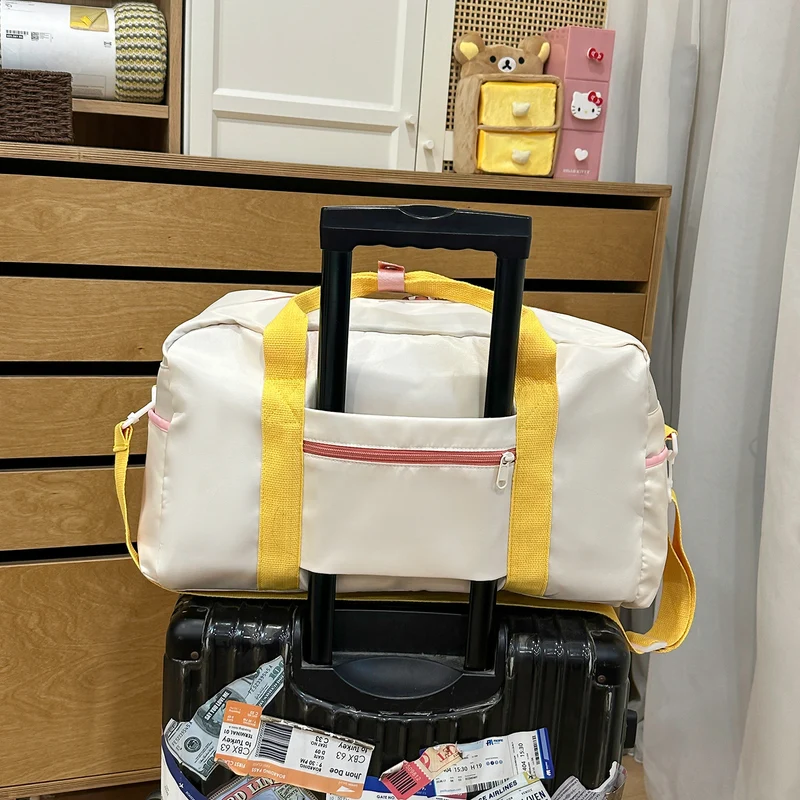 Gepolsterte Sport- und Reisetasche mit mehreren Fächern Skanto