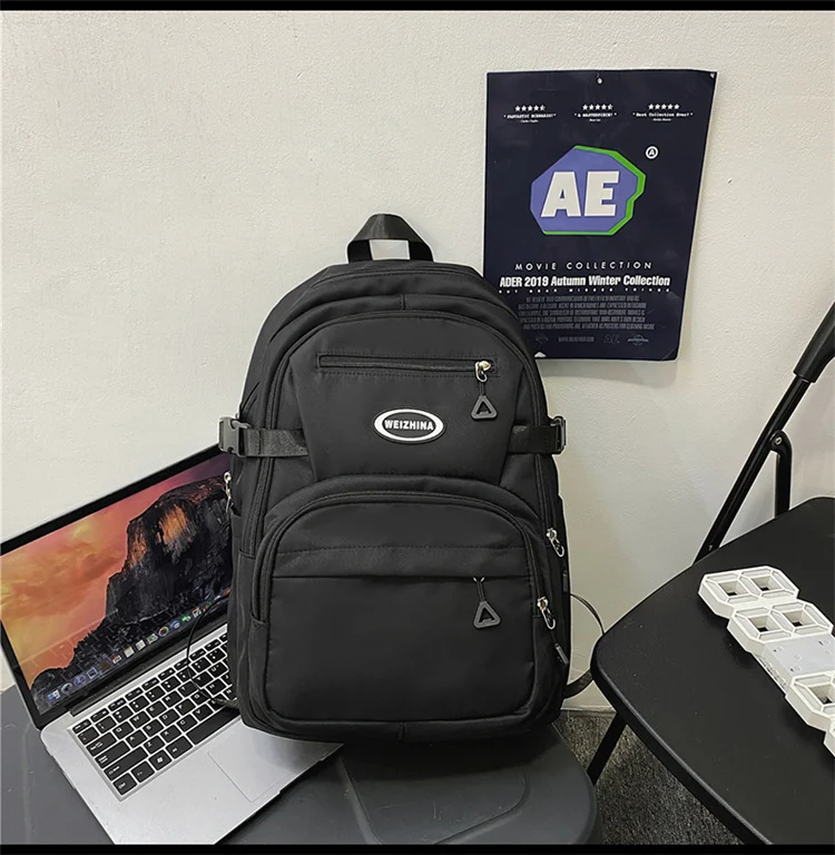 Funktionaler Schul- und Reiserucksack mit mehreren Taschen