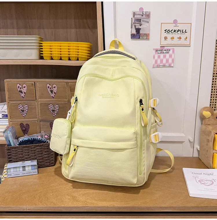 Ergonomischer Schulrucksack mit vielen Taschen
