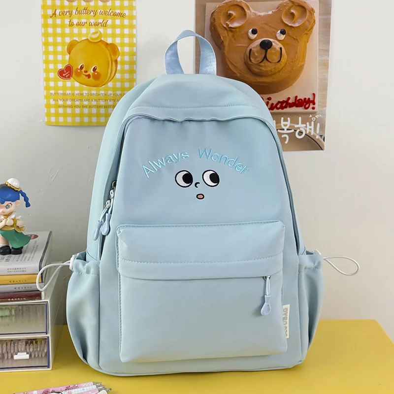Niedlicher bestickter Schulrucksack mit Grafik