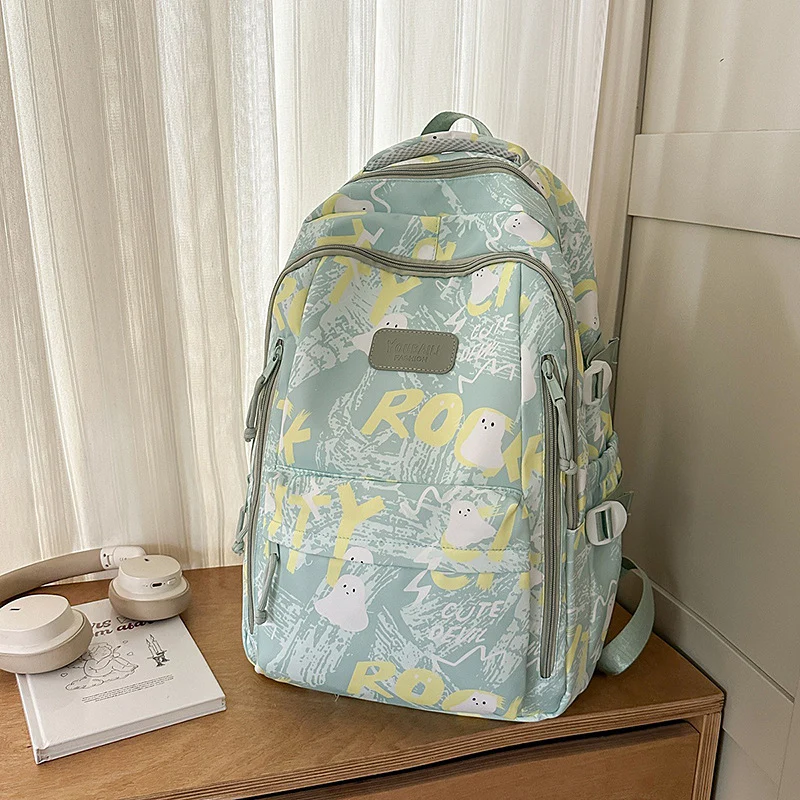 Niedlicher Schulrucksack mit Grafikdesign
