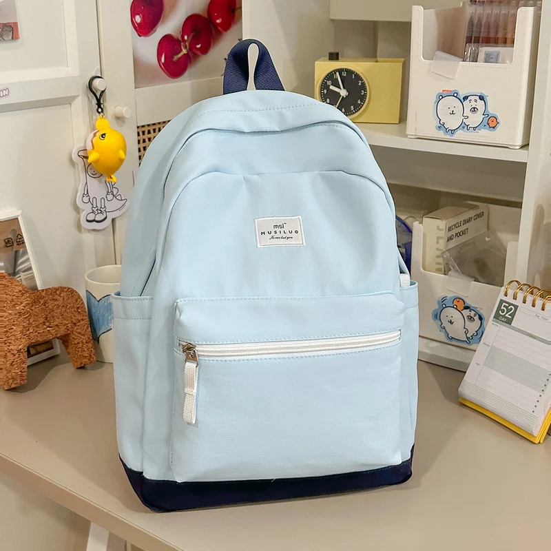 Leichter multifunktionaler Schulrucksack für den Alltag