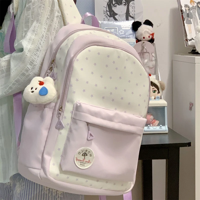 Vielseitiger Schulrucksack mit mehreren Fächern für den Alltag