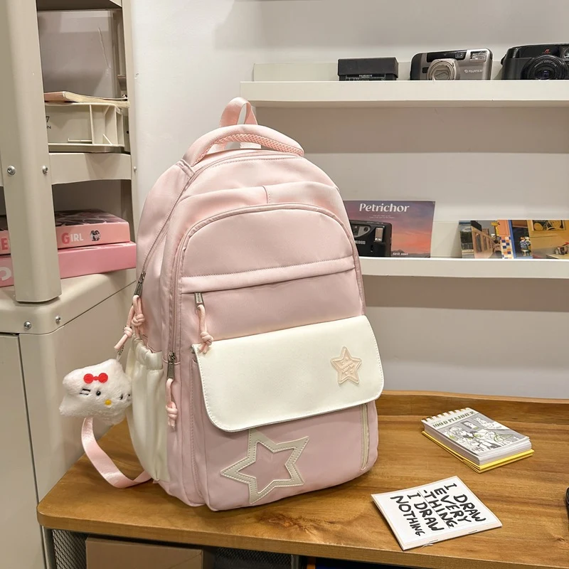 Niedlicher Rucksack mit Sternenverzierung