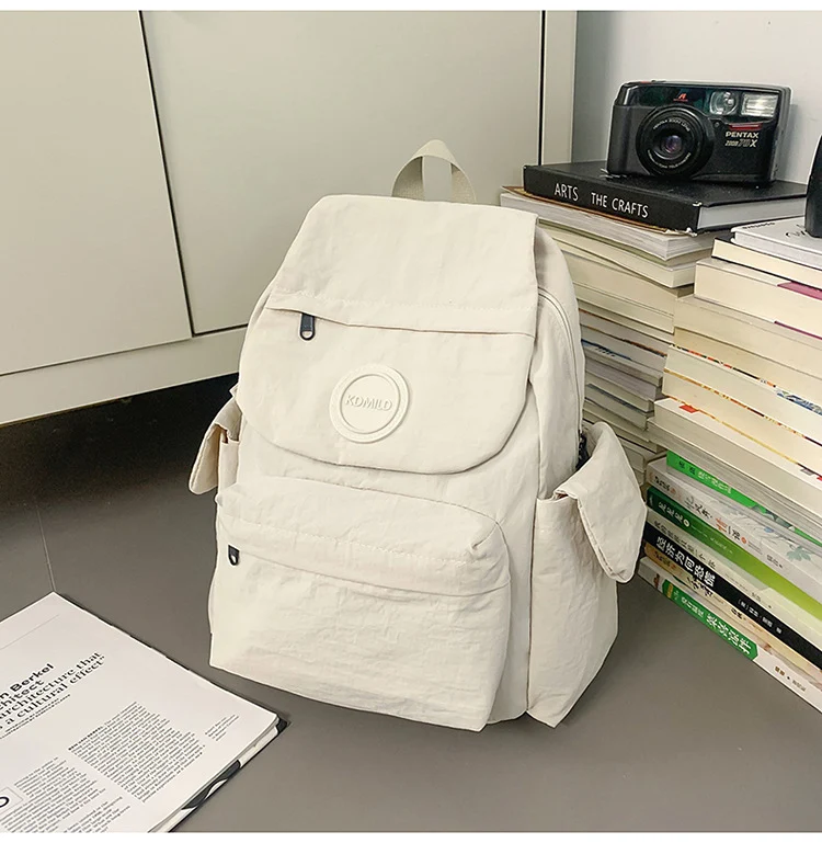 Robuster Wanderrucksack mit mehreren Fächern