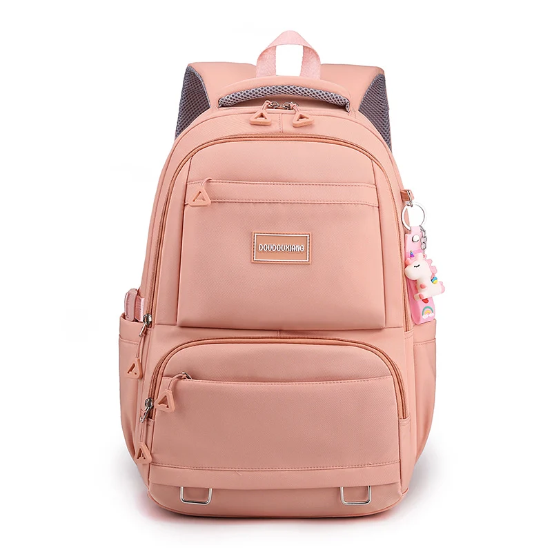 Robuster Schulrucksack mit mehreren Fächern