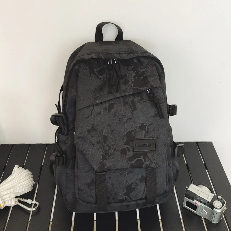 Robuster Schulrucksack mit mehreren Fächern