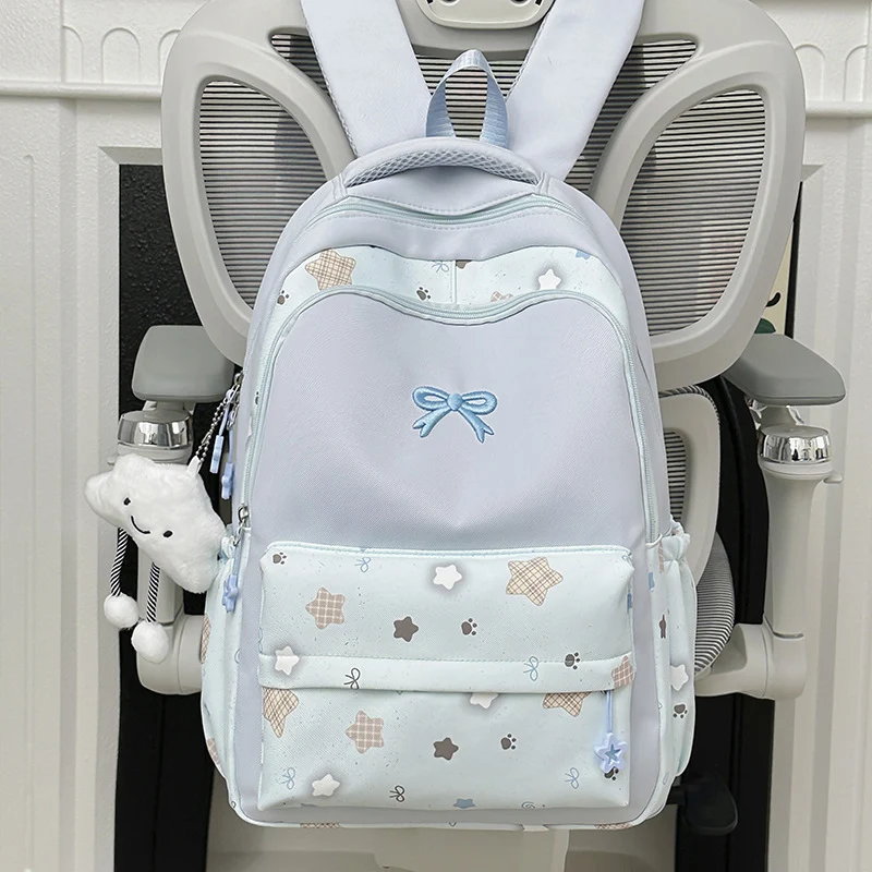 Niedlicher Schulrucksack mit Hasenmotiv und vielen Fächern