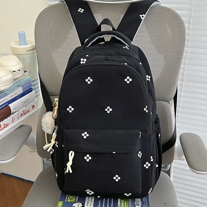 Leichter Schulrucksack mit Blumenmuster