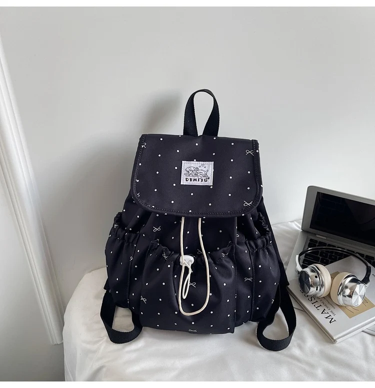 Lässiger Schulrucksack mit Kordelzug