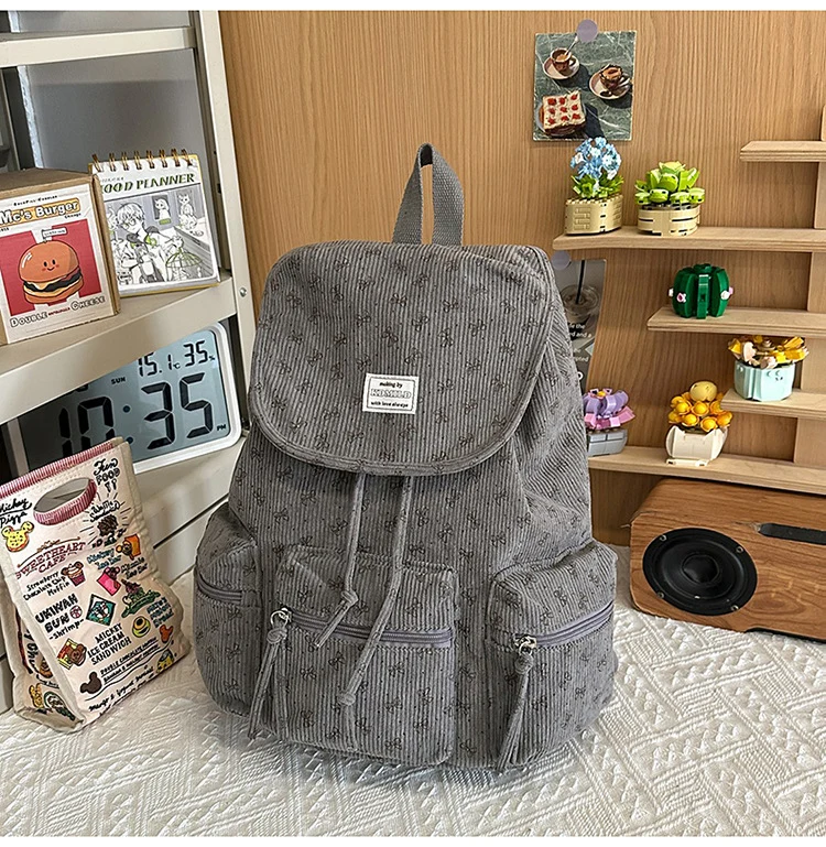 Lässiger Schulrucksack mit Kordelzug
