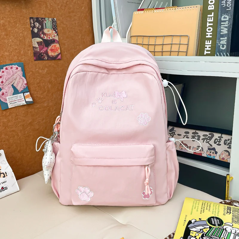 Niedlicher Schulrucksack im Anime-Stil
