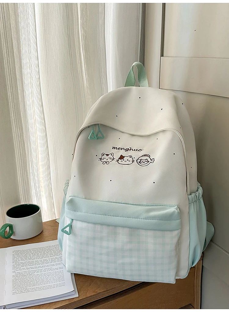Niedlicher Schulrucksack mit Charakter-Print
