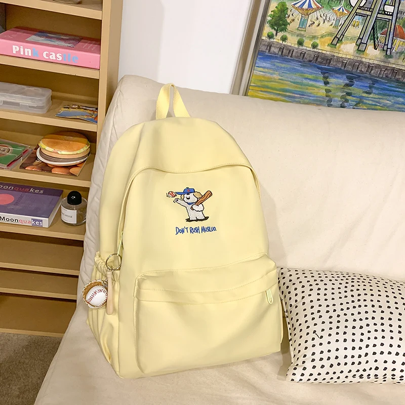 Leichter Schulrucksack im Cartoon-Stil