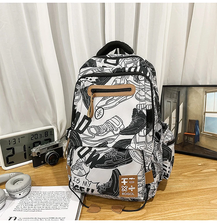 Schulrucksack mit Grafikdesign und hoher Kapazität