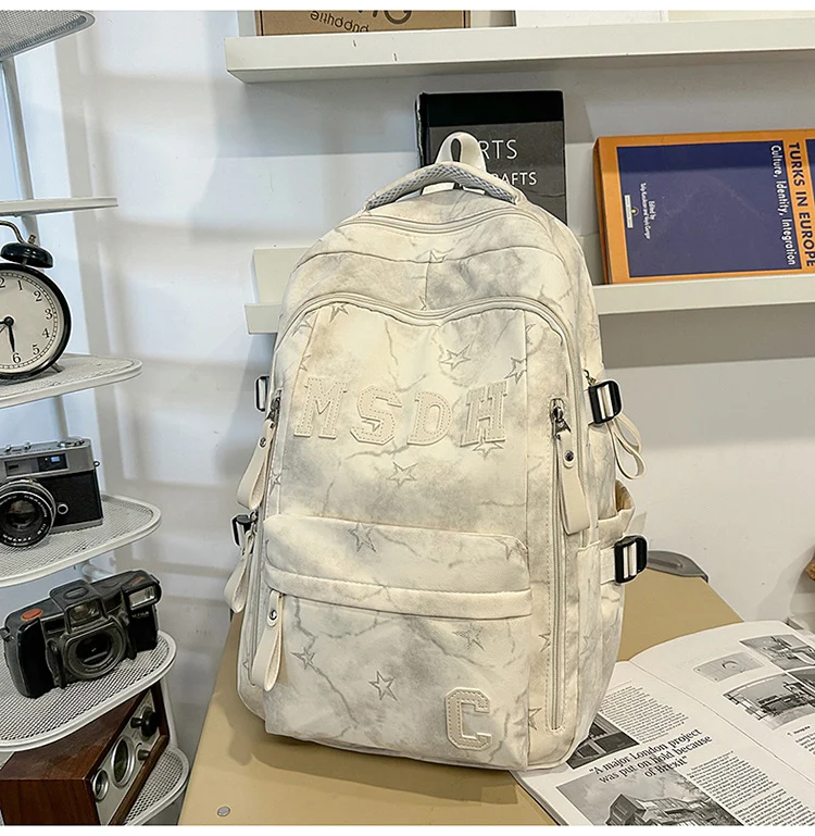 Stylischer Oversize-Schulrucksack