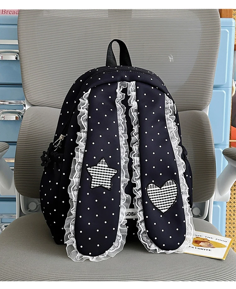 Schulrucksack für Mädchen mit verspielten Hasenohren und Tupfenmuster