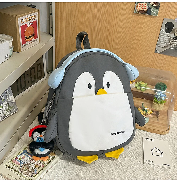 Niedlicher Schulrucksack mit Pinguinmotiv