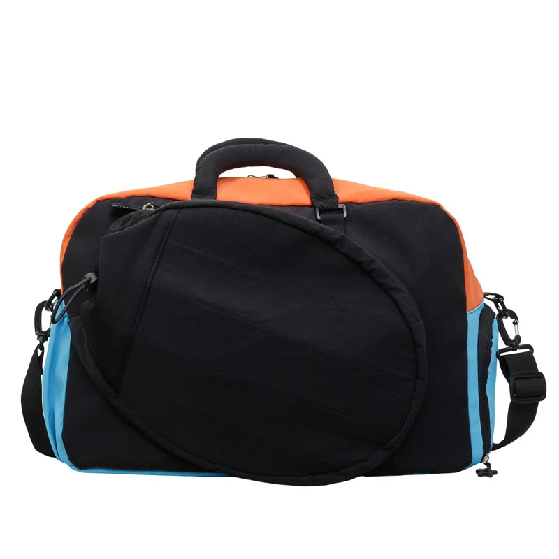 Sportliche Reisetasche mit multifunktionalen Trageoptionen Skanto