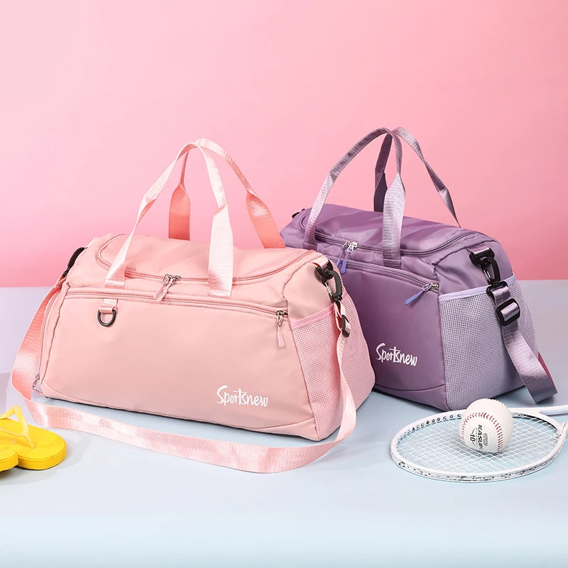 Sportliche Reisetasche mit multifunktionalem Innenfach Skanto
