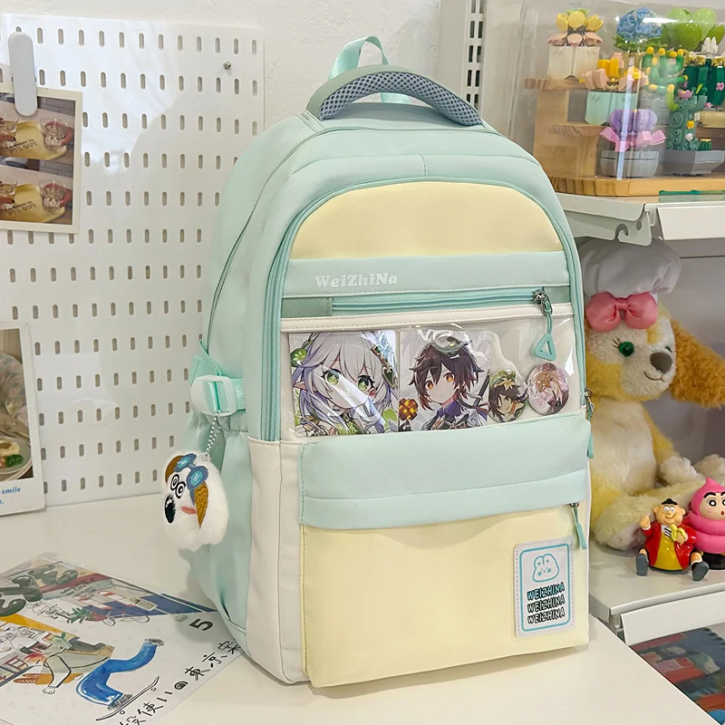 Ästhetischer Schulrucksack mit Grafikdesign