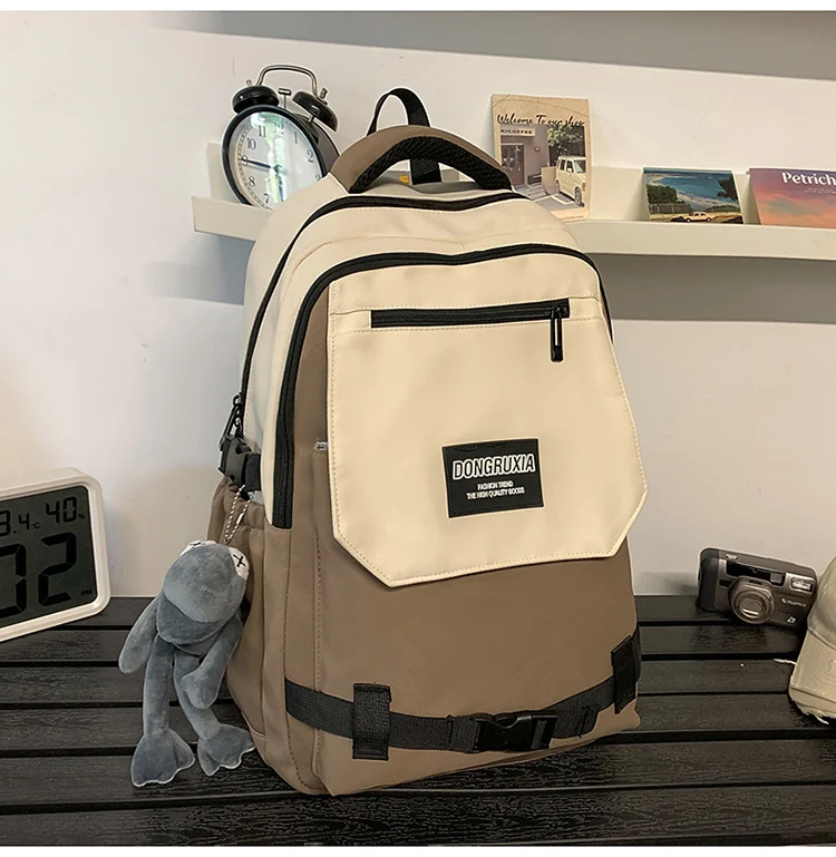 Vielseitiger Schulrucksack mit Laptopfach und mehreren Taschen